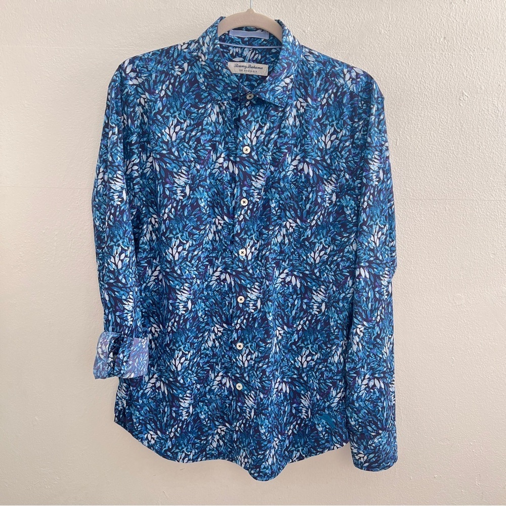NEW Tommy Bahama Men Siesta Key Button Shirt Blue Long Sleeves Stretch Pocket